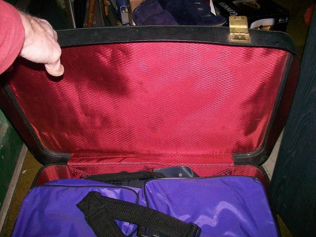 Preview of the first image of Brown 24" Soft Top Suitcase Used Ref L1051A.