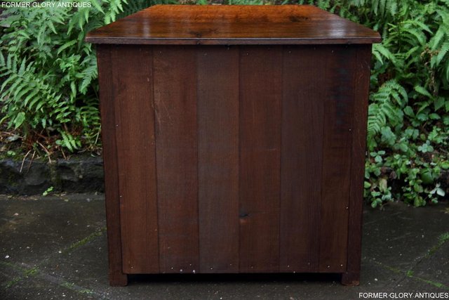 Image 9 of TITCHMARSH & GOODWIN OAK CANTED CABINET HALL TABLE SIDEBOARD
