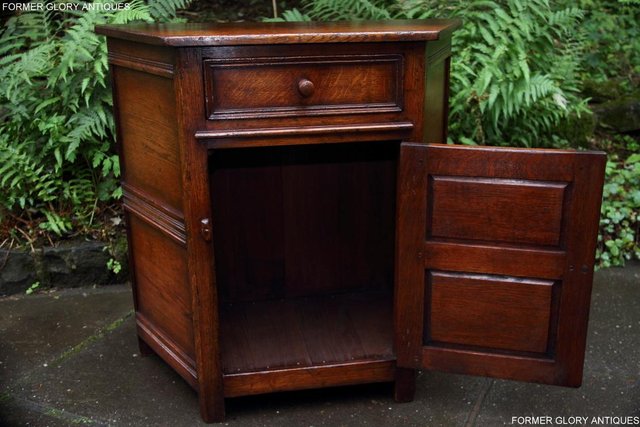 Image 27 of TITCHMARSH & GOODWIN OAK CANTED CABINET HALL TABLE SIDEBOARD