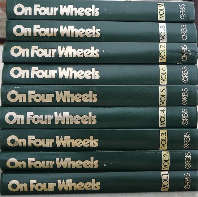 Image 2 of On four Wheels, Complete set of 9 volumes