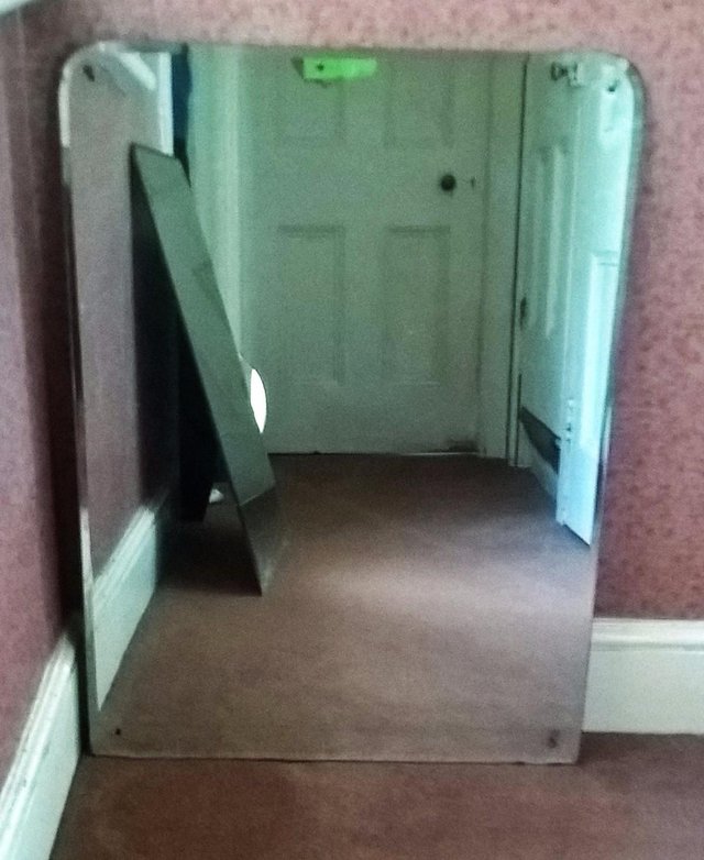 Image 2 of collection of five mirrors all come in second hand condition