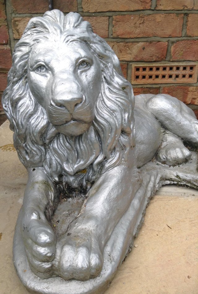 Preview of the first image of Antique-Vintage-Stone-Garden-Ornament Lion silver colour.