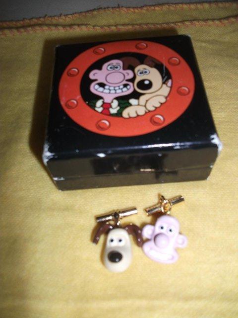 Preview of the first image of WALLACE & GROMIT CUFF LINKS.