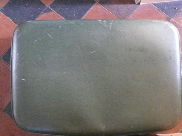 Image 2 of Vintage Crown Suitcase in Green