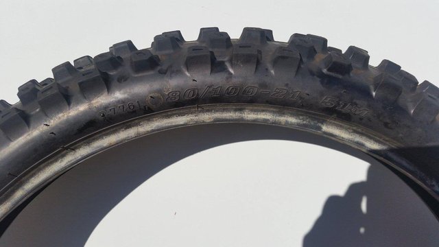 Preview of the first image of dunlop Off road motorbike tyre 80/100/21.