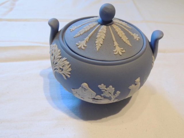 Preview of the first image of Wedgwood Sugar Bowl.