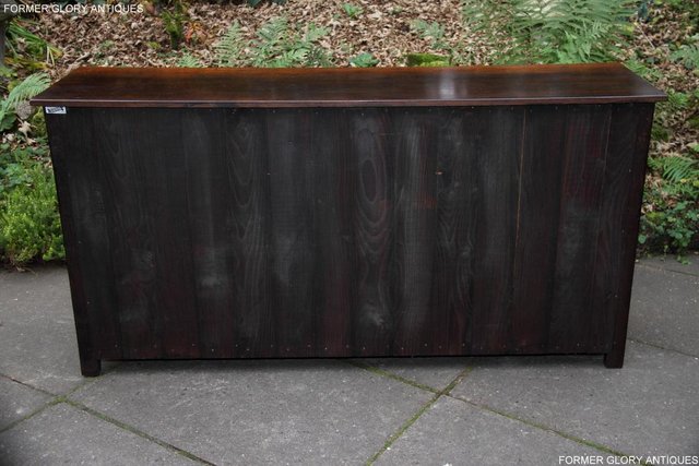 Image 13 of A TITCHMARSH & GOODWIN OAK DRESSER BASE SIDEBOARD HALL TABLE