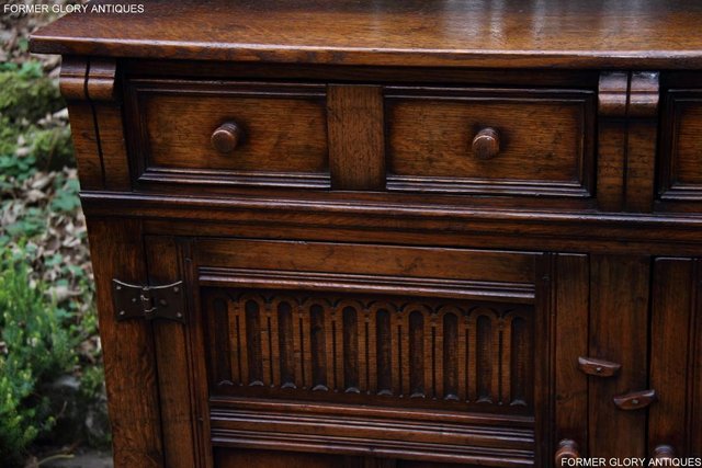 Image 19 of A TITCHMARSH & GOODWIN OAK DRESSER BASE SIDEBOARD HALL TABLE