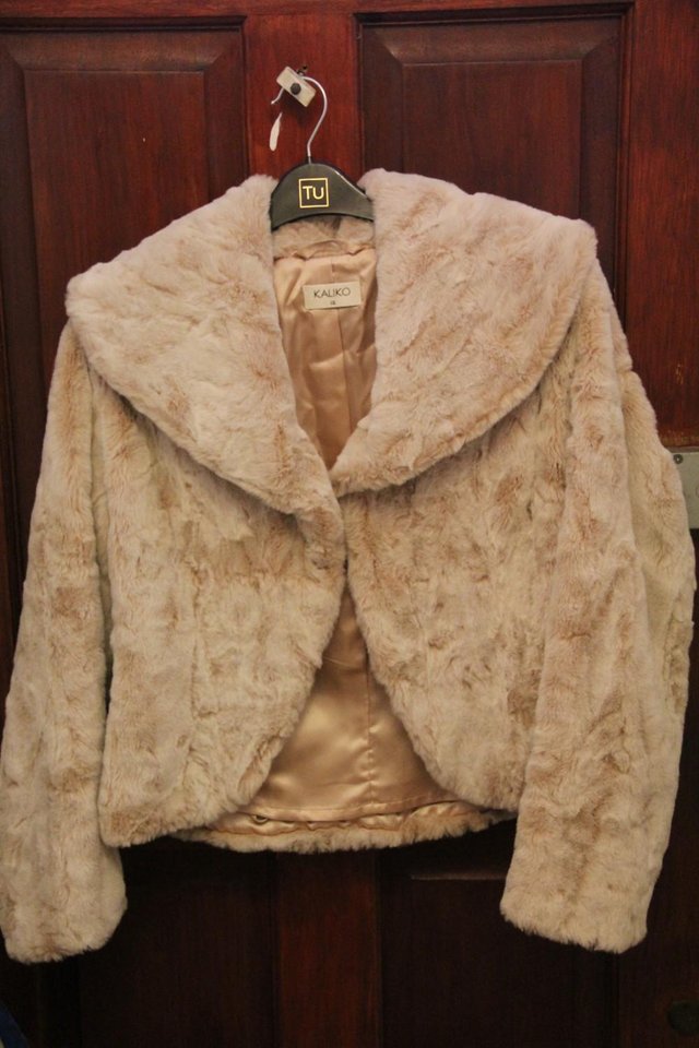Preview of the first image of Lovely Kaliko Cream Faux Fur Jacket/Coat Size 12.