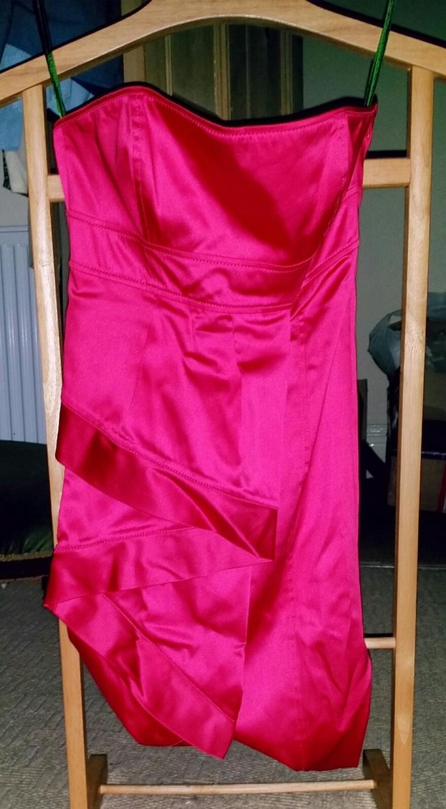Preview of the first image of BNWOT Stunning TED BAKER Pink Waterfall Dress, Size 1 (6-8).