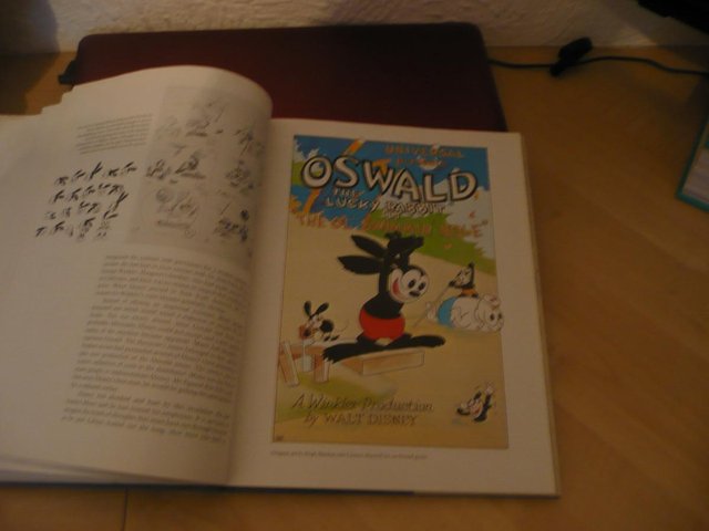 Preview of the first image of the art of walt disney.