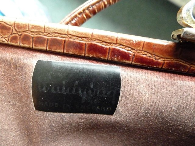 Preview of the first image of Lady's vintage 1950's/1960's leather handbag by Waldybag.