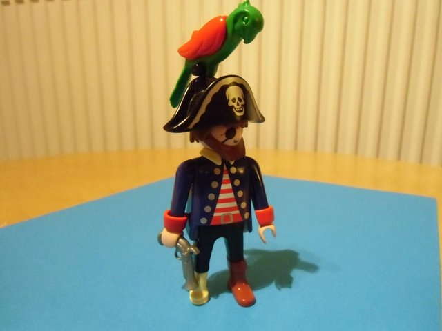 Image 2 of Playmobil Peg Leg Pirate with Parrot (4548)