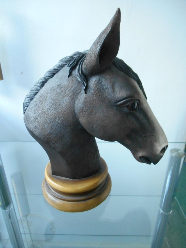 Image 3 of LARGE MODEL OF A HORSES HEAD