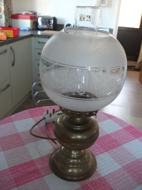 Preview of the first image of ELECTRIC OIL LAMP (preloved/preloved)).