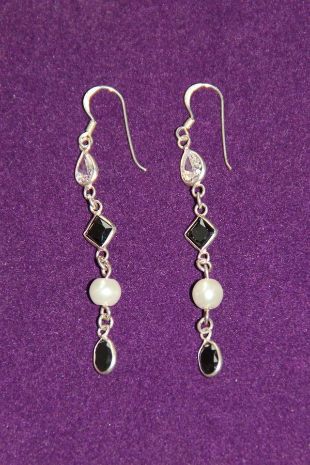 Image 3 of Sterling Silver 925 Elegant Drop Earrings With Stones & Bead