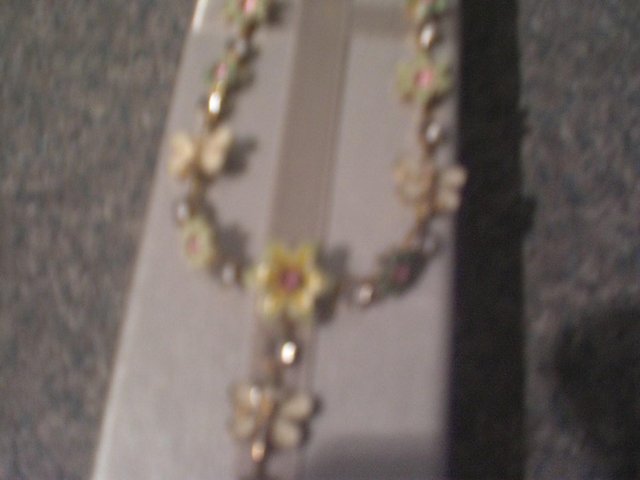 Image 2 of Necklace - Pretty delicate little flowers and butterfies
