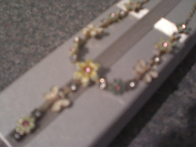 Image 3 of Necklace - Pretty delicate little flowers and butterfies