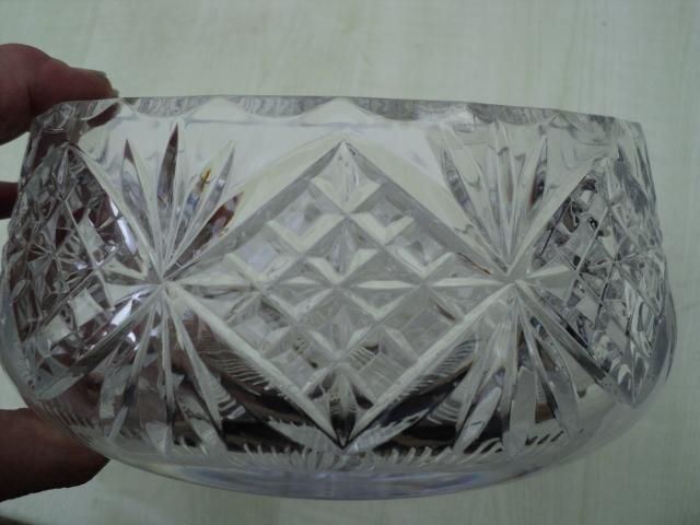 Preview of the first image of Hand-Cut Lead Crystal BOWL 'high quality'.
