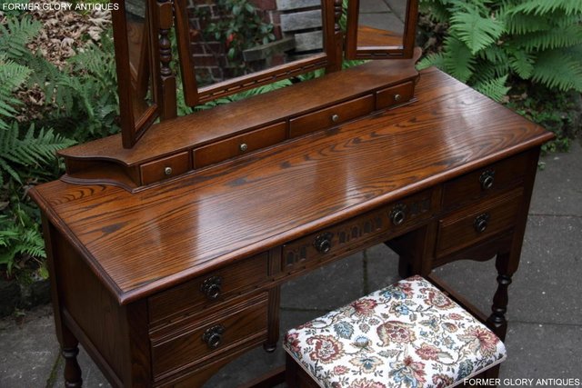 Image 9 of OLD CHARM LIGHT OAK CHEST OF DRAWERS DRESSING TABLE MIRROR
