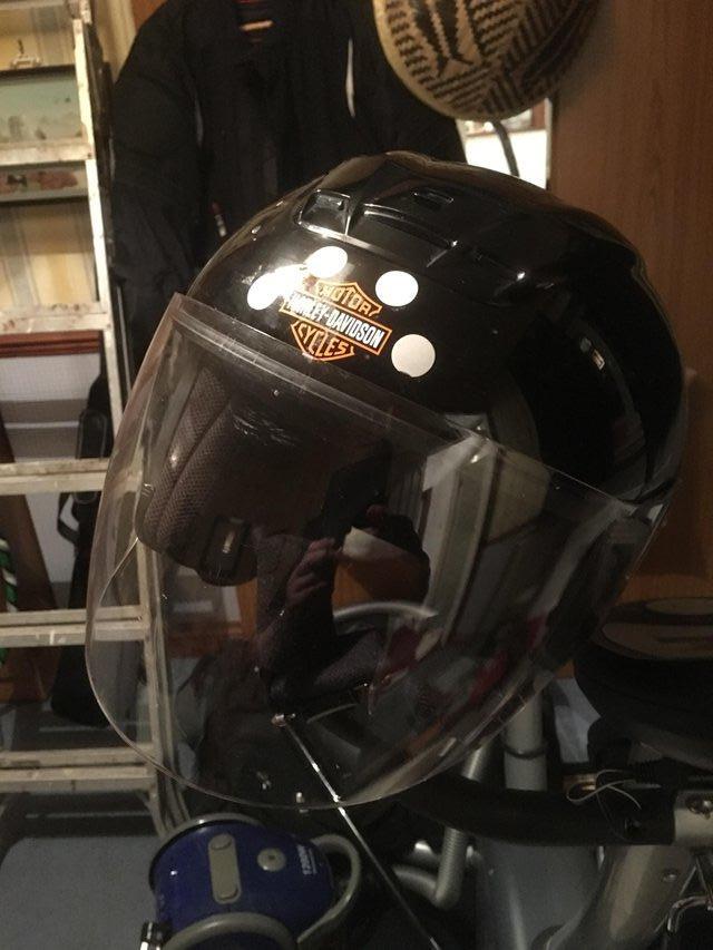 Preview of the first image of Harley Davidson helmet.
