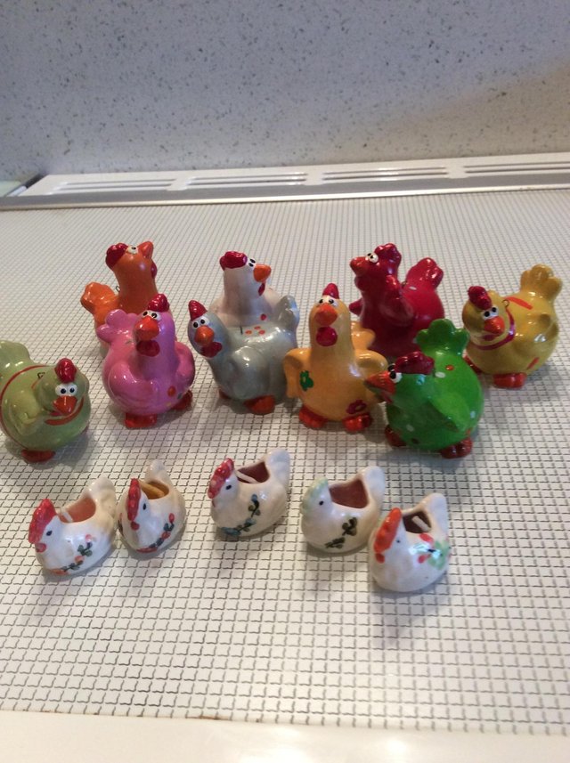 Image 3 of Tiny ceramic hen ornaments