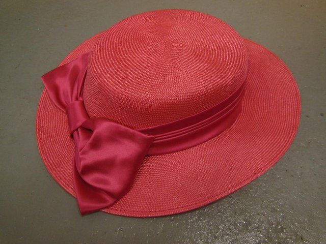 Preview of the first image of Vintage ladies hats for sale.
