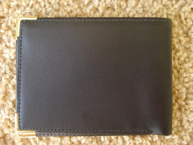 Image 2 of NEW QUALITY MENS GENUINE BLACK LEATHER WALLET British made