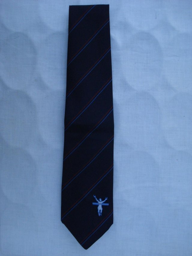 Preview of the first image of NEW  ATTRACTIVE MENS NEATWEAR NAVY BLUE STRIPED TIE.