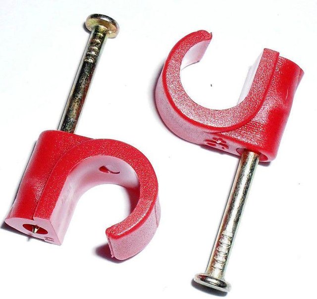 Image 2 of Cable Clips Red Round 9-11 mm Pack 1000 nail CHEAPEST