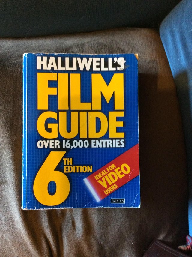 Preview of the first image of Halliwell's Film Guide 6th edition.