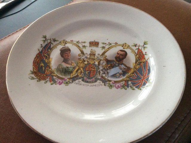 Preview of the first image of 1911 Coronation Plate.