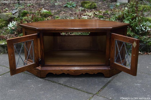 Image 5 of AN OLD CHARM LIGHT OAK CORNER TV DVD CD CABINET TABLE STAND