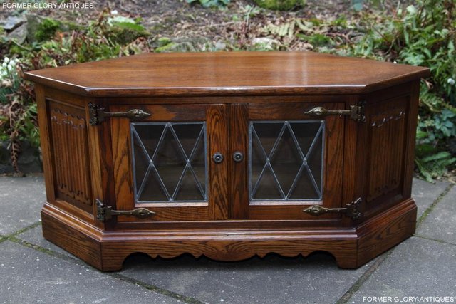 Image 40 of AN OLD CHARM LIGHT OAK CORNER TV DVD CD CABINET TABLE STAND