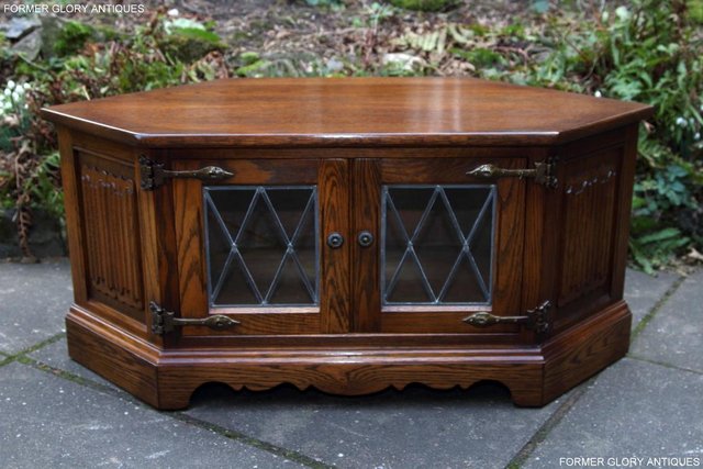 Image 73 of AN OLD CHARM LIGHT OAK CORNER TV DVD CD CABINET TABLE STAND