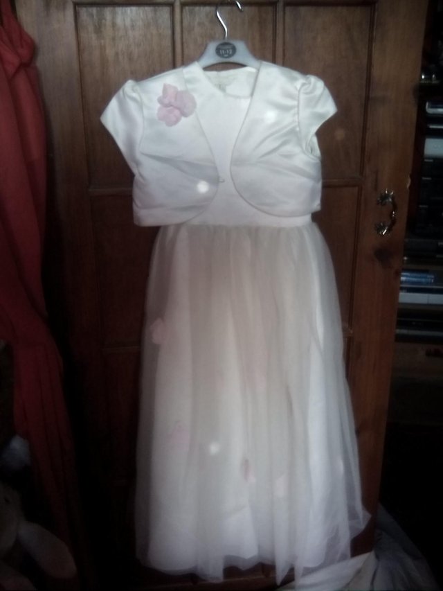 Preview of the first image of Flower girl dress.