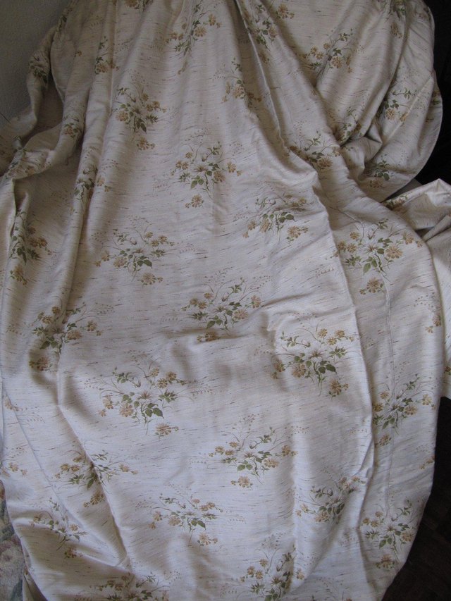 Preview of the first image of Professionally Made to Measure Curtains-Excellent Conditio.