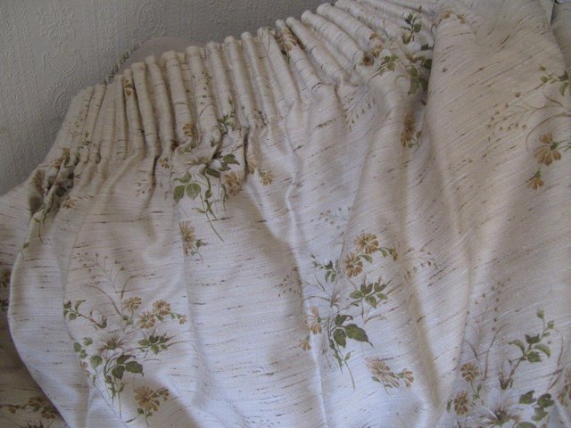 Image 2 of Professionally Made to Measure Curtains-Excellent Conditio
