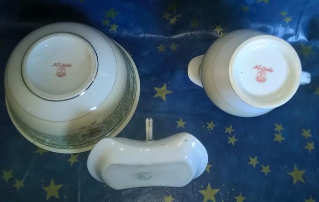 Image 3 of Vintage Noritake  cream/milk jug and sugar bowl  jug stands