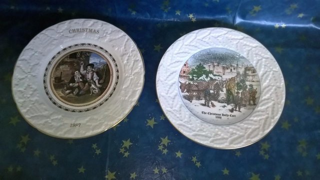 Preview of the first image of x2 christmas  coalport christmas decorative plates   1988 Th.