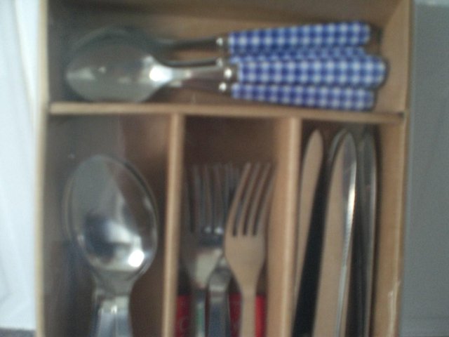 Image 2 of 16 Piece Cutlery Set (Brand New and boxed tray holder)