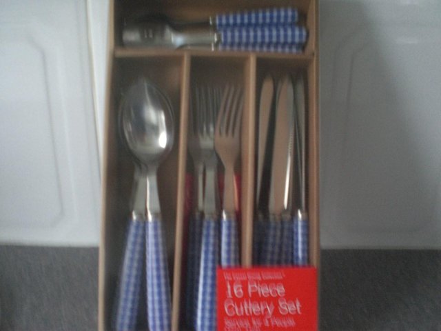 Image 3 of 16 Piece Cutlery Set (Brand New and boxed tray holder)