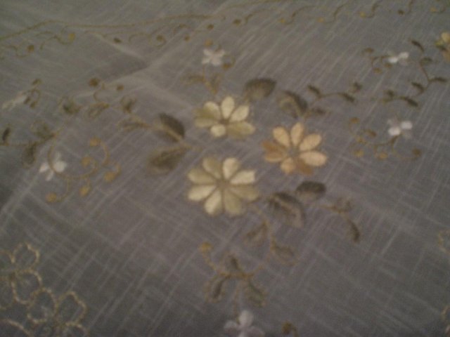 Image 2 of Table Cloth – Brand New with label 36"x36"
