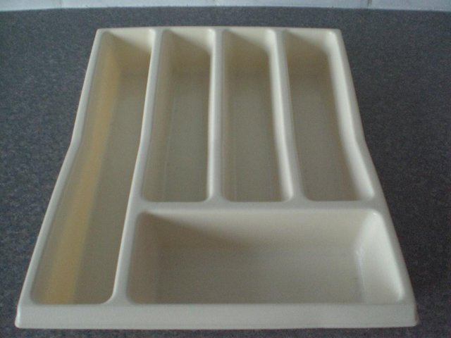 Preview of the first image of Cream Cutlery Tray (Brand New).