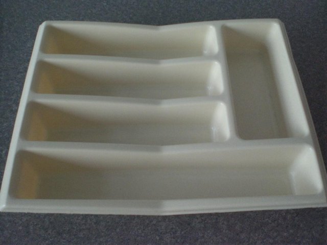Image 2 of Cream Cutlery Tray (Brand New)