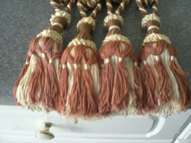 Preview of the first image of Curtain Tie Backs with tassels (New).