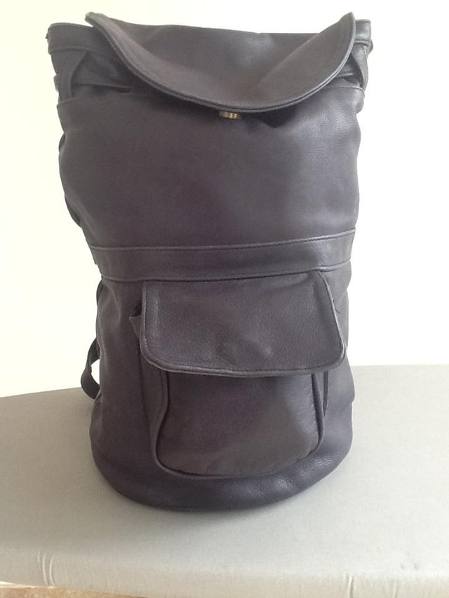 Image 3 of Leather lined duffel bag with useful front pocket