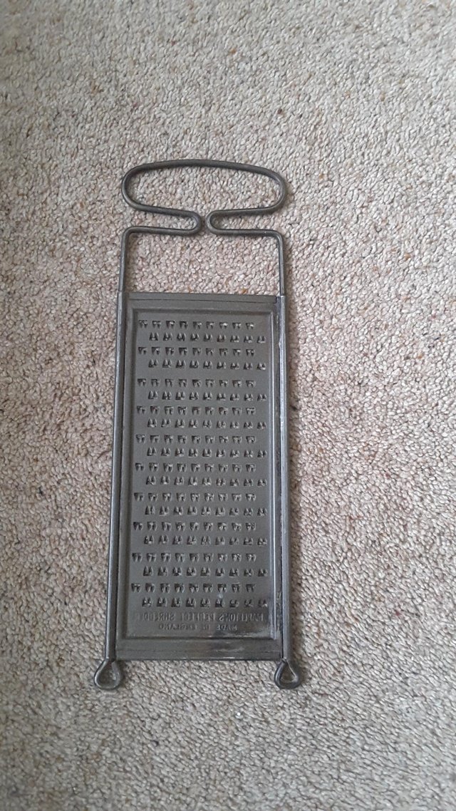 Image 2 of VINTAGE CHEESE GRATER - MAPLETON'S PERFECT SHREDDER
