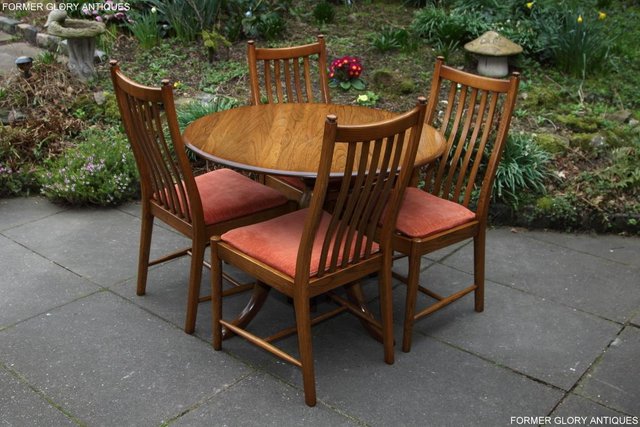 Image 3 of ERCOL GOLDEN DAWN CHESTER ROUND DINING TABLE & FOUR CHAIRS