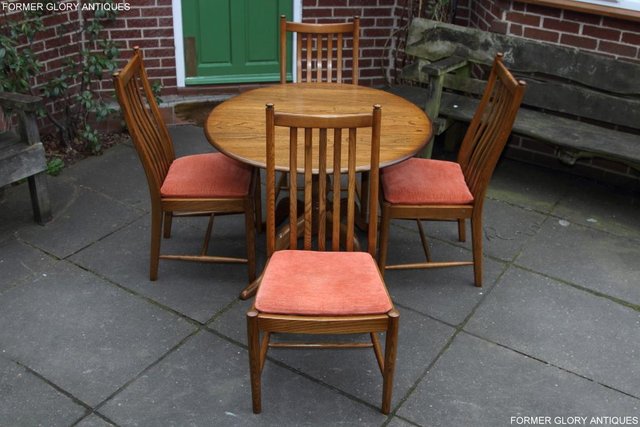 Image 42 of ERCOL GOLDEN DAWN CHESTER ROUND DINING TABLE & FOUR CHAIRS